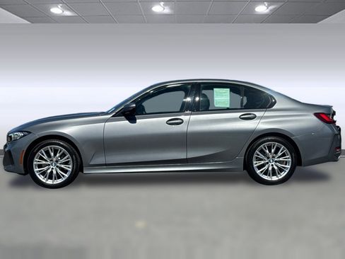 Used 2023 BMW 330i Sedan w/ Convenience Package RWD image 2