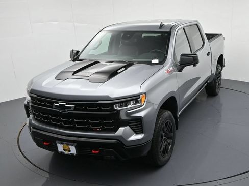 Used 2024 Chevrolet Silverado 1500 LT Trail Boss w/ Convenience Package II AWD/4WD image 21