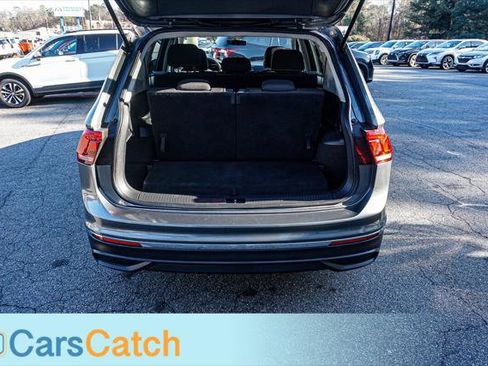 Used 2024 Volkswagen Tiguan S image 41