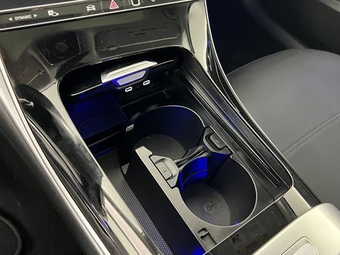 Certified 2025 Mercedes-Benz C 300 4MATIC Sedan image 31