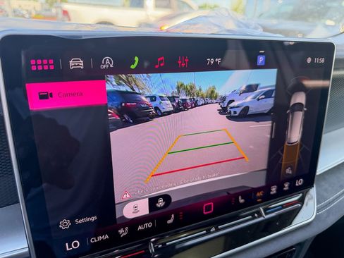 New 2026 Volkswagen Tiguan SE image 21