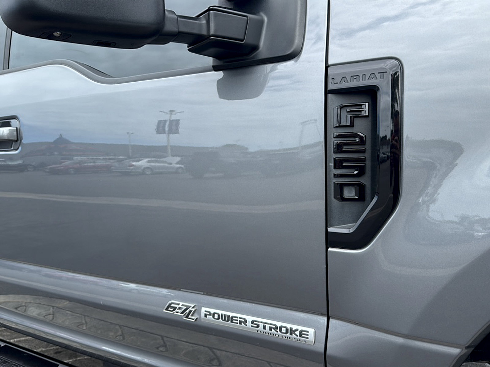 Used 2022 Ford F250 Lariat w/ Lariat Ultimate Package AWD/4WD image 4