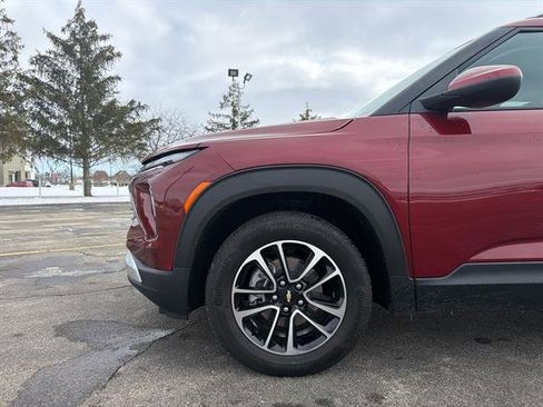 Used 2024 Chevrolet TrailBlazer LT w/ LT Cold Weather Package image 40
