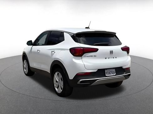 Used 2025 Buick Encore GX Preferred FWD image 11