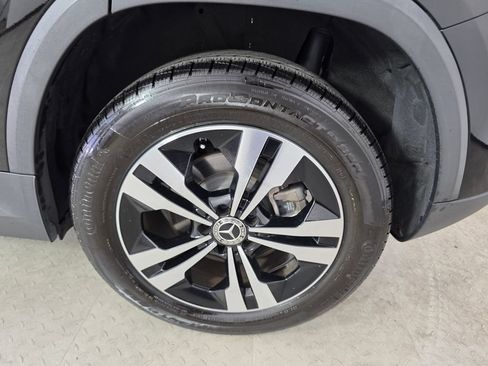 Certified 2024 Mercedes-Benz GLA 250 image 17