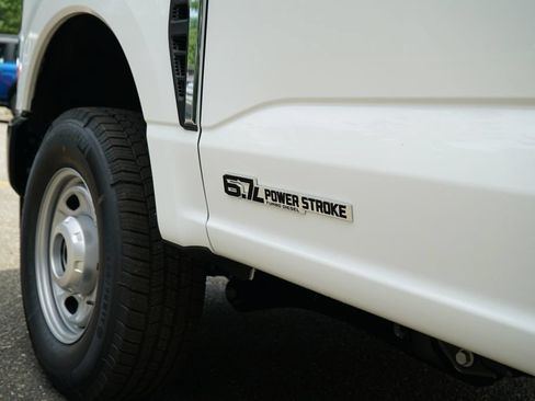 New 2026 Ford F250 XL AWD/4WD image 27