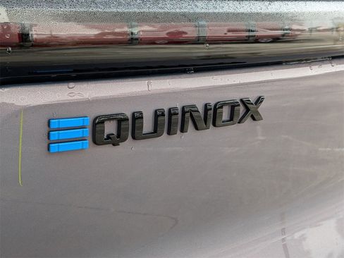 New 2026 Chevrolet Equinox EV LT image 6