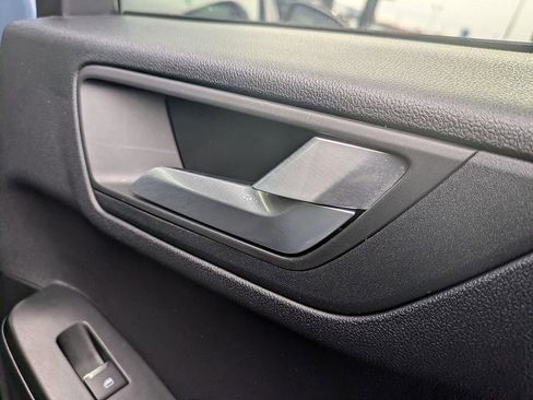 Used 2025 Ford Escape ST-Line image 30