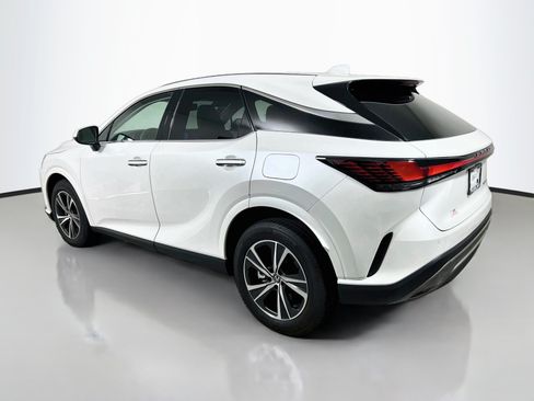 Used 2024 Lexus RX 350 FWD w/ Technology Package image 8