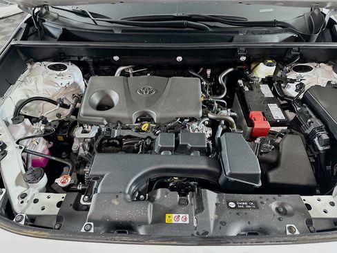 Used 2025 Toyota RAV4 XLE w/ Convenience Package image 35
