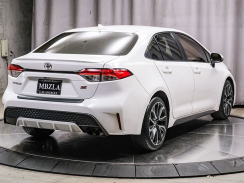 Used 2020 Toyota Corolla SE w/ Carpet Mat Package (TMS) FWD image 4