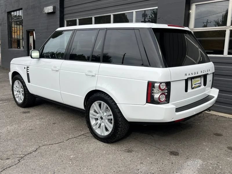 Used 2012 Land Rover Range Rover HSE LUX AWD/4WD image 3