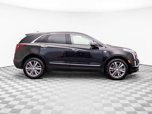 Used 2025 Cadillac XT5 Premium Luxury w/ LPO, Floor Liner Package image 7