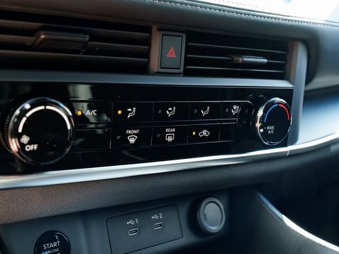 New 2026 Nissan Rogue S image 14