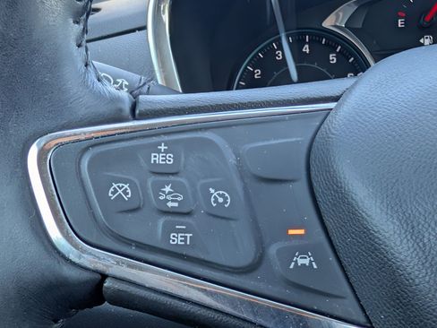 Used 2020 Chevrolet Equinox LT image 15