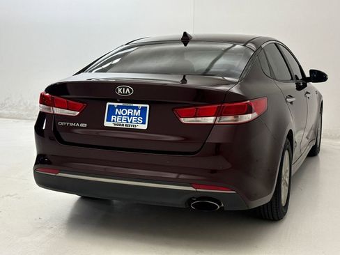 Used 2018 Kia Optima LX image 9