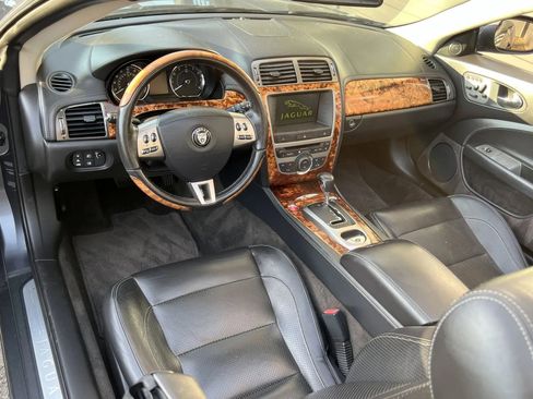 Used 2007 Jaguar XK Convertible image 14