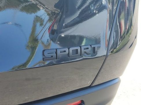 Certified 2024 Honda HR-V Sport image 8