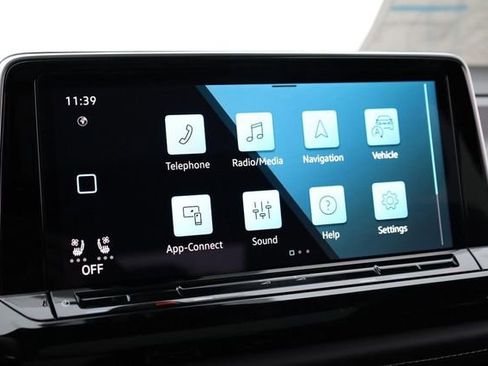 New 2026 Volkswagen Atlas Cross Sport SEL image 14