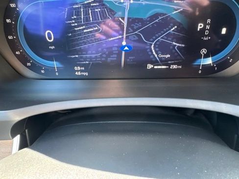 Certified 2025 Volvo XC90 B6 Plus AWD/4WD image 23