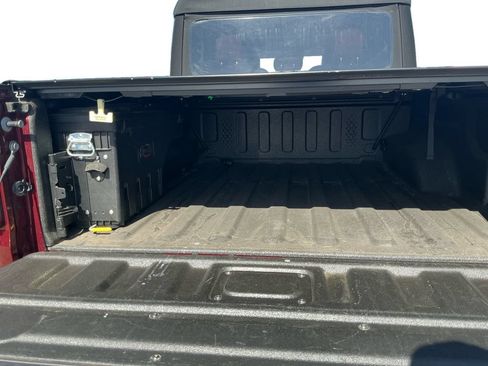 Used 2021 Jeep Gladiator Rubicon AWD/4WD image 23