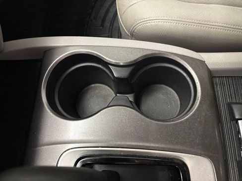 Used 2016 Honda Pilot LX image 28