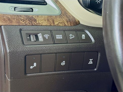 Used 2018 Hyundai Santa Fe Sport w/ 2.4L Tech Package 04 image 21