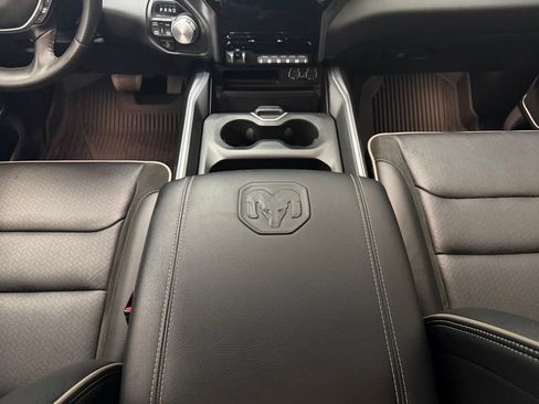 Used 2023 RAM 1500 Laramie AWD/4WD image 15