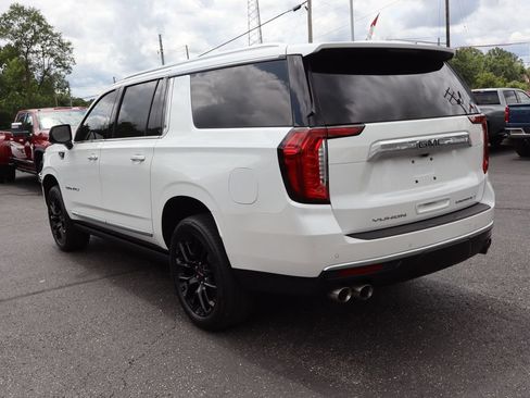 Used 2024 GMC Yukon XL Denali w/ LPO, Floor Liner Package AWD/4WD image 3