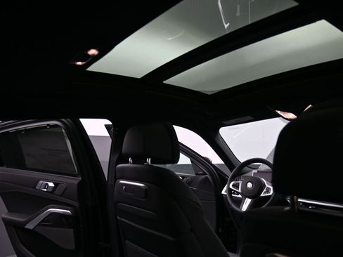 New 2026 BMW X6 xDrive40i w/ Executive Package AWD/4WD image 19