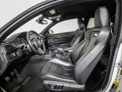 Used 2015 BMW M4 Coupe RWD image 10