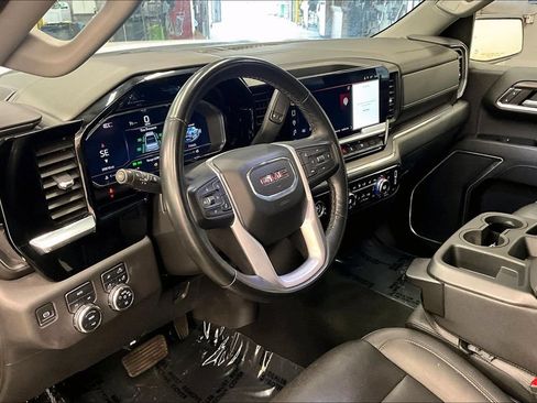 Used 2024 GMC Sierra 1500 SLT AWD/4WD image 13