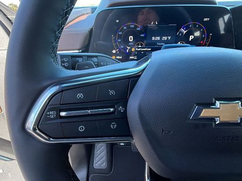 New 2026 Chevrolet Suburban High Country image 22