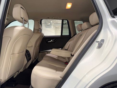 Used 2015 Mercedes-Benz GLK 350 2WD image 11