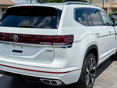 Used 2026 Volkswagen Atlas SEL Premium R-Line AWD/4WD image 19