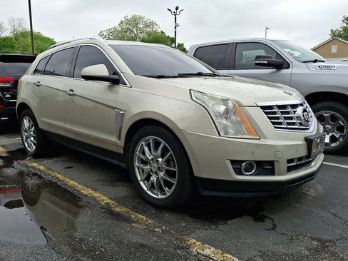 Used 2015 Cadillac SRX Performance w/ Driver Awareness Package AWD/4WD image 3