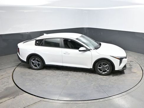 Used 2025 Kia K4 FWD image 46