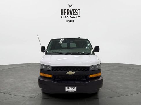 Used 2018 Chevrolet Express 2500 LS w/ Driver Convenience Package RWD image 11