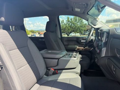 Used 2022 Chevrolet Silverado 2500 LT w/ Convenience Package AWD/4WD image 12
