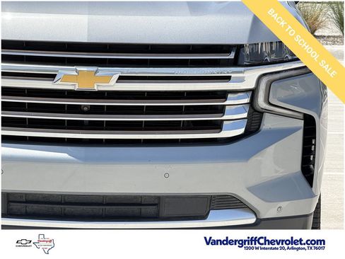 Certified 2024 Chevrolet Suburban High Country w/ Advanced Technology Package AWD/4WD image 8