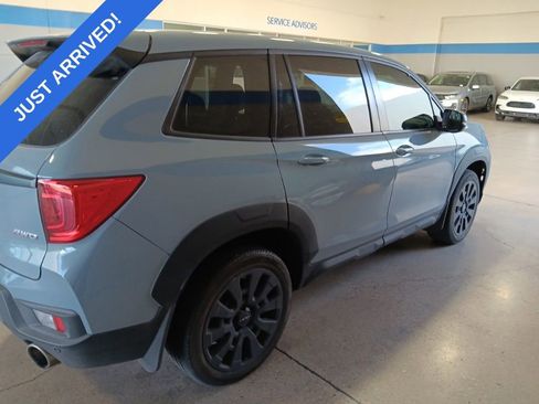 Used 2023 Honda Passport EX-L image 3