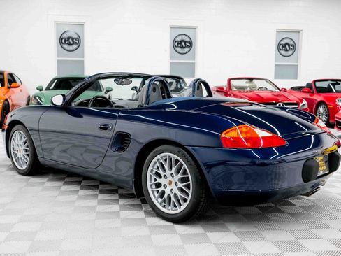 Used 2001 Porsche Boxster RWD image 10