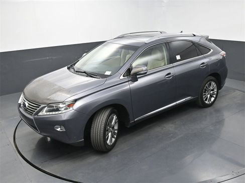 Used 2013 Lexus RX 450h AWD w/ Navigation Pkg image 30