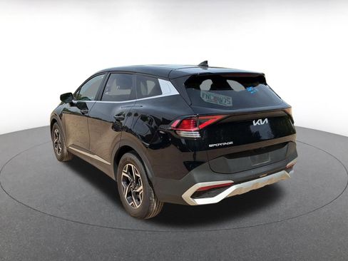 Used 2025 Kia Sportage LX image 11