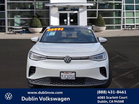 Certified 2023 Volkswagen ID.4 Pro S image 2
