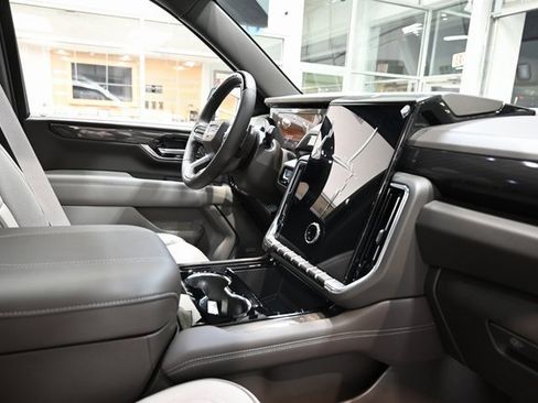 New 2026 GMC Yukon XL Elevation w/ Elevation Premium Package image 14