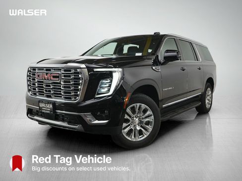 Used 2025 GMC Yukon XL Denali AWD/4WD image 1