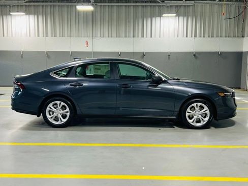 New 2026 Honda Accord LX image 17