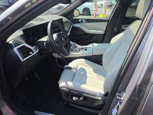Used 2026 BMW X6 xDrive40i AWD/4WD image 7