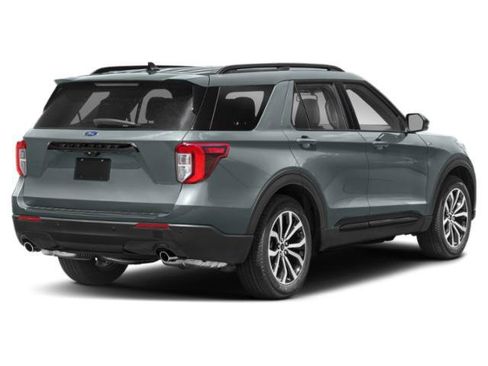 Used 2022 Ford Explorer ST-Line w/ Class IV Trailer Tow Package AWD/4WD image 2